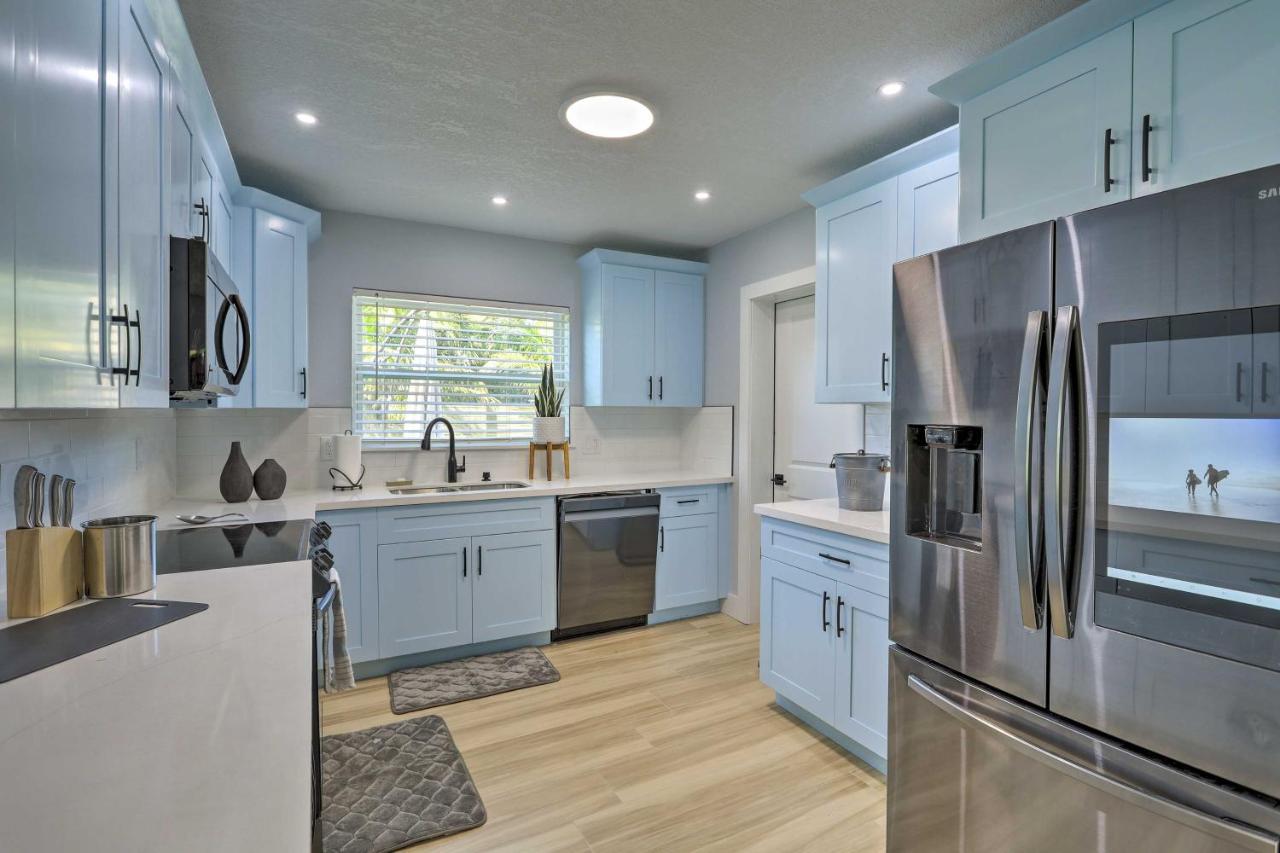 Beach House With Outdoor Kitchen, Walk To Coast Какао-Бич Экстерьер фото